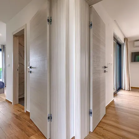 Gorica By Interhome Barban